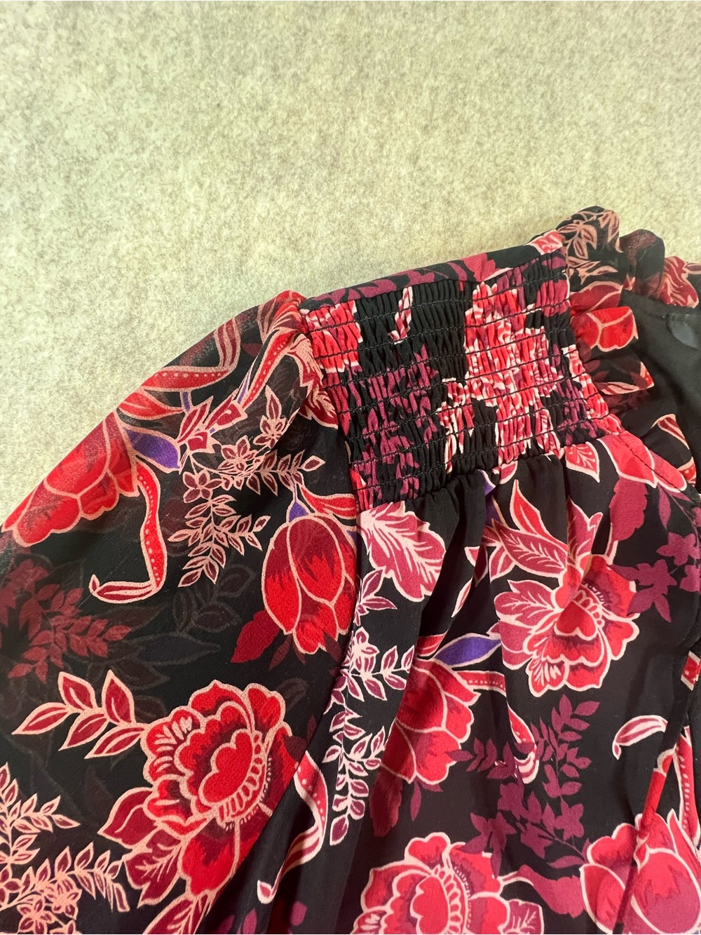 White House Black Market Floral Tunic Blouse Sheer Sleeve M - Picture 13 of 13
